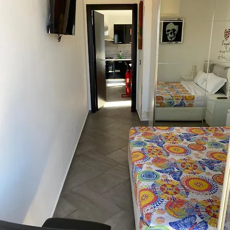 Perla Marina Black Prázdninový dům *